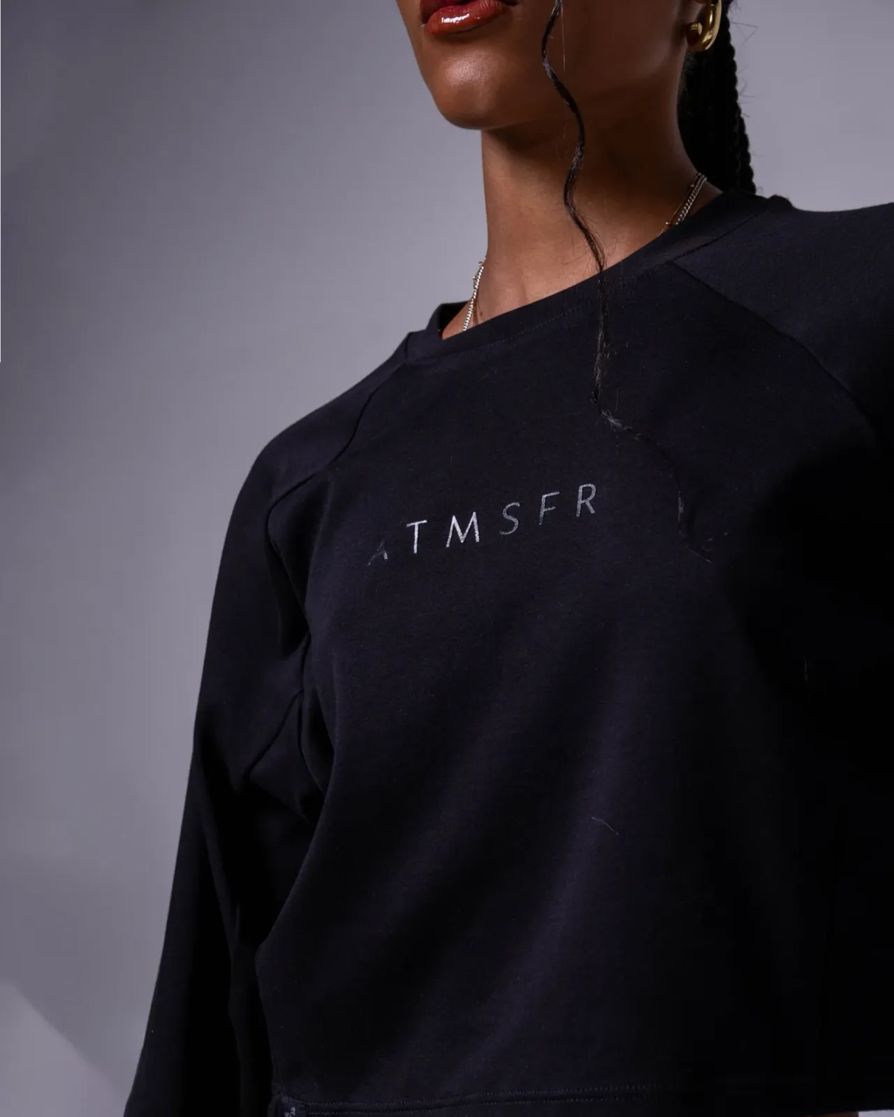 ASCEND CROPPED SWEARTSHIRT BLACK