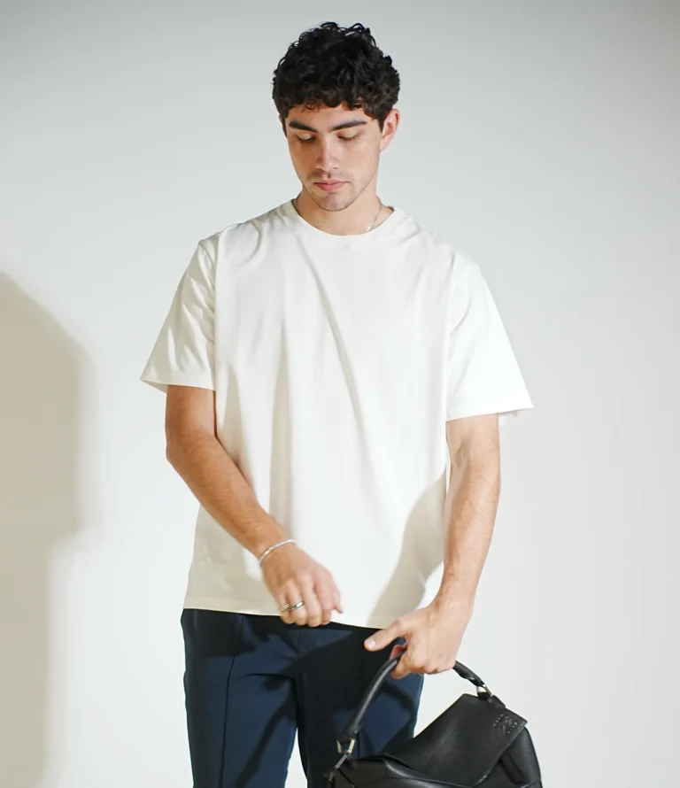 Instagram post from atmosfera.co. This post is in position 0.